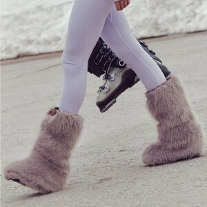 NWT Free People Wild Thing Mid Faux Fur Boots in Cashmere Sz 10